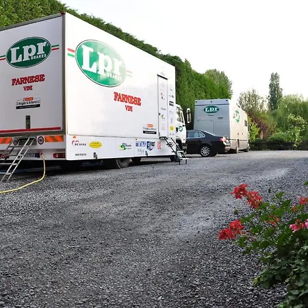 Bovendael Sports And Business